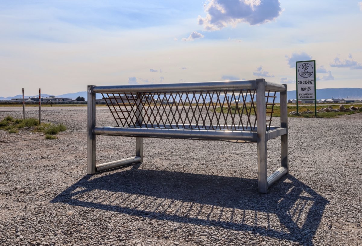 HD V-Bar Cattle Feeder 5'x10'